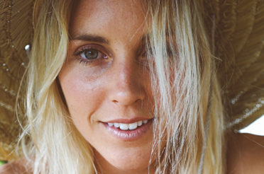 Leila Hurst, surfeuse et bien plus encore